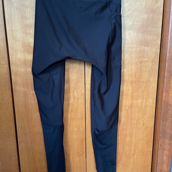 Two Pairs of Under Armour Men’s Leggings - Picture 2 of 4